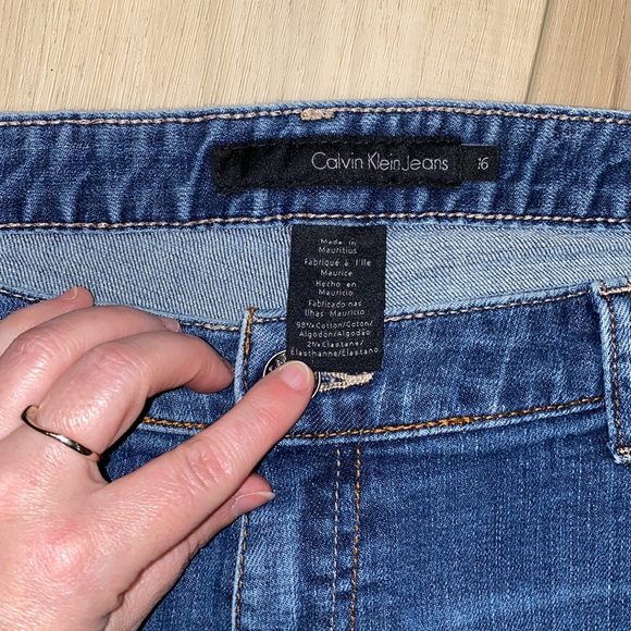 VGUC Women’s Calvin Klein Jeans Size 16 Denim Boot Bootcut Style Plus - Picture 5 of 8